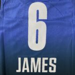 Camiseta Regata Basquete NBA All-Star Game "Team LeBron" Statement Edition LeBron James 6 2023 Azul Nike - Imagem 24