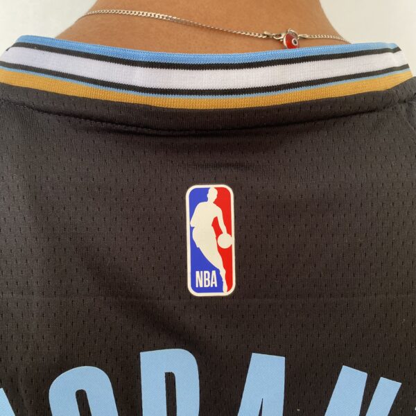 Camiseta Regata Basquete NBA Swingman Memphis Grizzlies Ja Morant 12 City Edition Preta 2023 Nike - Imagem 12