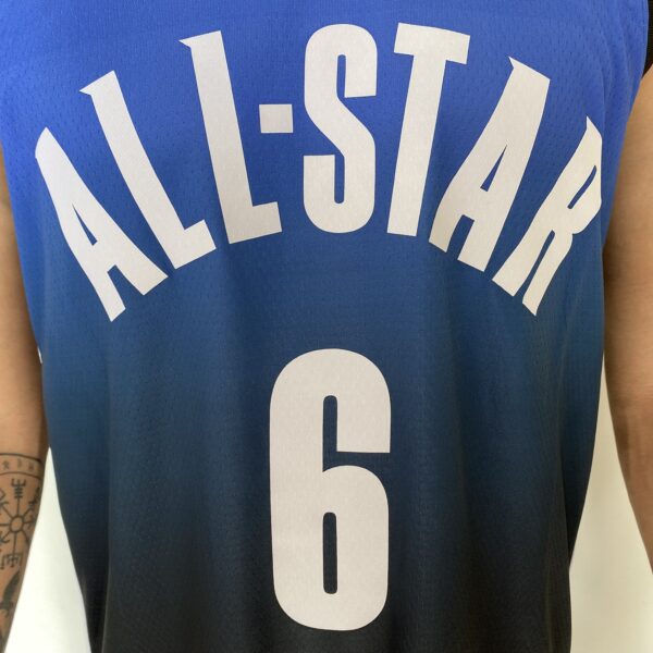 Camiseta Regata Basquete NBA All-Star Game "Team LeBron" Statement Edition LeBron James 6 2023 Azul Nike - Imagem 6
