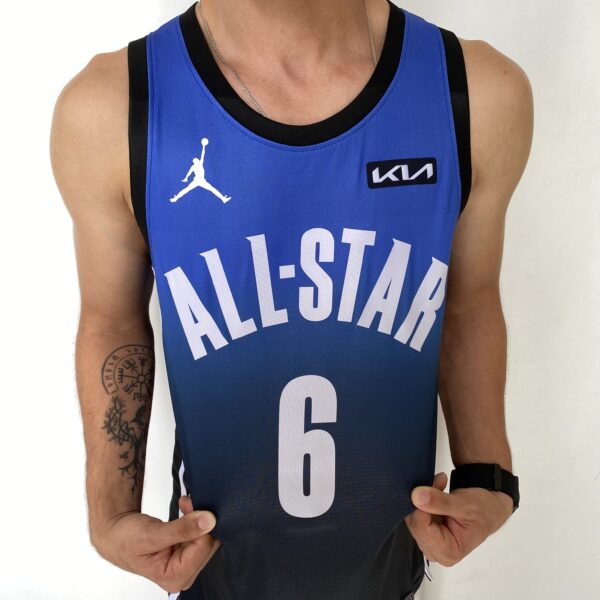 Camiseta Regata Basquete NBA All-Star Game "Team LeBron" Statement Edition LeBron James 6 2023 Azul Nike - Imagem 5