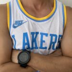 Camiseta Regata Basquete NBA Los Angeles Lakers LeBron James 6 Classic Edition Branca 2023 Nike - Imagem 5