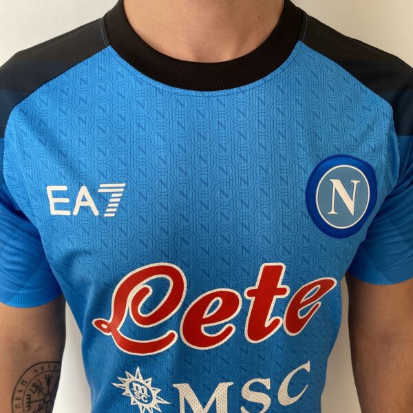 Camisa Napoli Home 2023 Jogador Azul EA7 Armani - Imagem 4