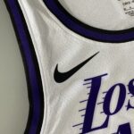 Camiseta Regata NBA Los Angeles Lakers LeBron James 23 City Edition Nike - Imagem 21