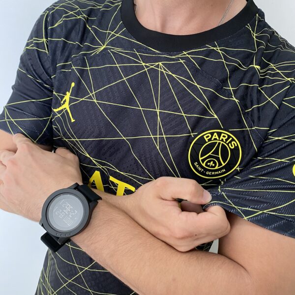 2023-08-01 15.41.38 Camisa Paris Saint-Germain - PSG 4th 2023 Preto Jordan - Imagem 15
