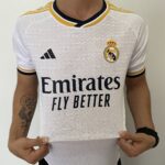 Camisa Real Madrid Home Versão Jogador 2024 Adidas Branca - Imagem 9