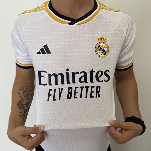 Camisa Real Madrid Home Versão Jogador 2024 Adidas Branca - Imagem 9