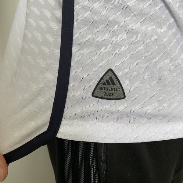Camisa Real Madrid Home Versão Jogador 2024 Adidas Branca - Imagem 11