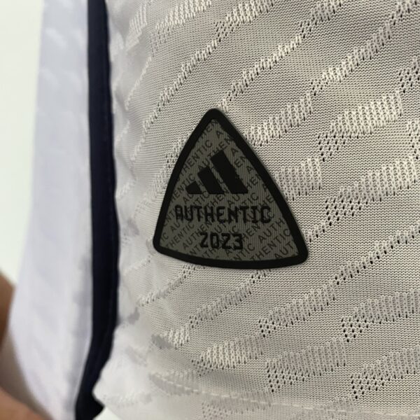 Camisa Real Madrid Home Versão Jogador 2024 Adidas Branca - Imagem 10