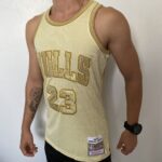 Camiseta Regata NBA Mitchell & Ness 1997/98 Dourada - Chicago Bulls - Michael Jordan 23 - Edição Especial - Midas - Imagem 7