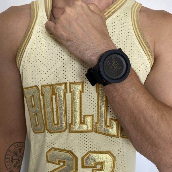 Camiseta Regata NBA Mitchell & Ness 1997/98 Dourada - Chicago Bulls - Michael Jordan 23 - Edição Especial - Midas - Imagem 15