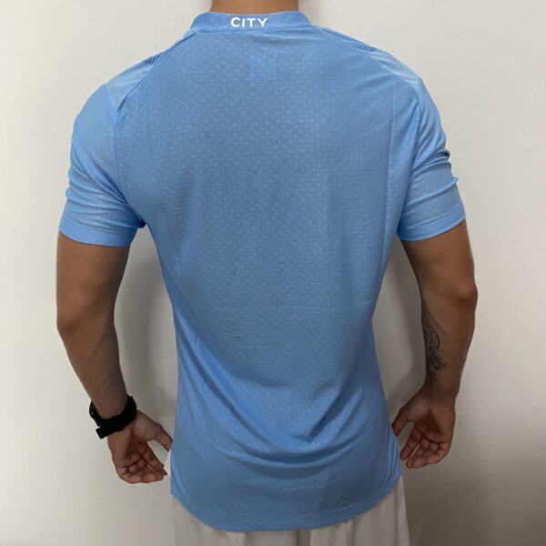 Camisa Manchester City Home Versão Jogador 2024 Puma - Imagem 16