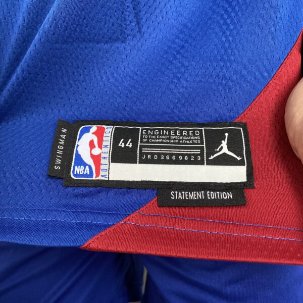 Camiseta Regata NBA Denver Nuggets Nikola Jokic 15 Statement Edition Azul 2023 Jordan - Imagem 10