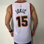 Camiseta Regata NBA Denver Nuggets Nikola Jokic 15 City Edition Branca 2023 Nike - Imagem 14