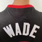Camiseta Regata NBA Mitchell & Ness 2012/13 - Miami Heat - Dwyane Wade 3 - Edição Especial - The Finals - Preta - Imagem 19