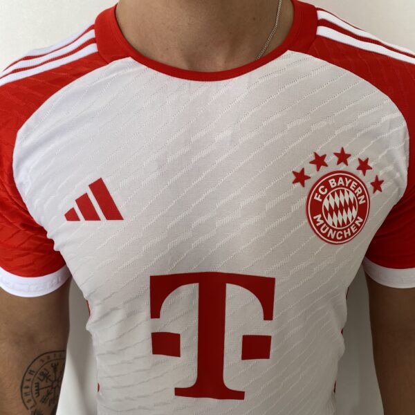 Camisa Bayern Munique Home Versão Jogador 2024 Branca Adidas - Imagem 5