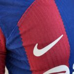 Camisa Barcelona Home Versão Jogador 2024 Nike - Imagem 4