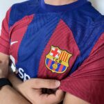 Camisa Barcelona Home Versão Jogador 2024 Nike - Imagem 13