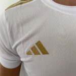 Camisa Seleção Itália Comemorativa 125 Anos 2023 Branca Dourada Adidas - Imagem 6