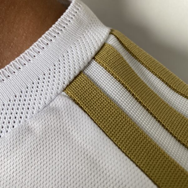 Camisa Seleção Itália Comemorativa 125 Anos 2023 Branca Dourada Adidas - Imagem 8