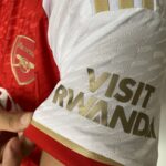 Camisa Arsenal Home Versão Jogador 2024 Vermelha Adidas - Imagem 13