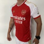 Camisa Arsenal Home Versão Jogador 2024 Vermelha Adidas - Imagem 14