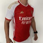 Camisa Arsenal Home Versão Jogador 2024 Vermelha Adidas - Imagem 15