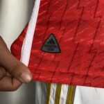 Camisa Arsenal Home Versão Jogador 2024 Vermelha Adidas - Imagem 17