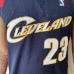 Camiseta Regata NBA Camiseta Regata NBA Mitchell & Ness 2008/09 - Cleveland Cavaliers - Cavs - LeBron James 23 - Azul Marinho - Imagem 7