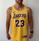 Camiseta Regata NBA LeBron James Los Angeles Lakers 23 Icon Edition Amarela 2023 Nike - Imagem 2