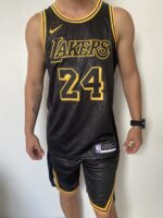 Short Bermuda NBA Los Angeles Lakers Preta Mamba Negra - Black Mamba - Kobe Bryant Edição Especial Nike - Imagem 12