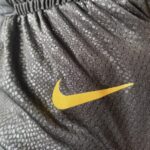 Short Bermuda NBA Los Angeles Lakers Preta Mamba Negra - Black Mamba - Kobe Bryant Edição Especial Nike - Imagem 4