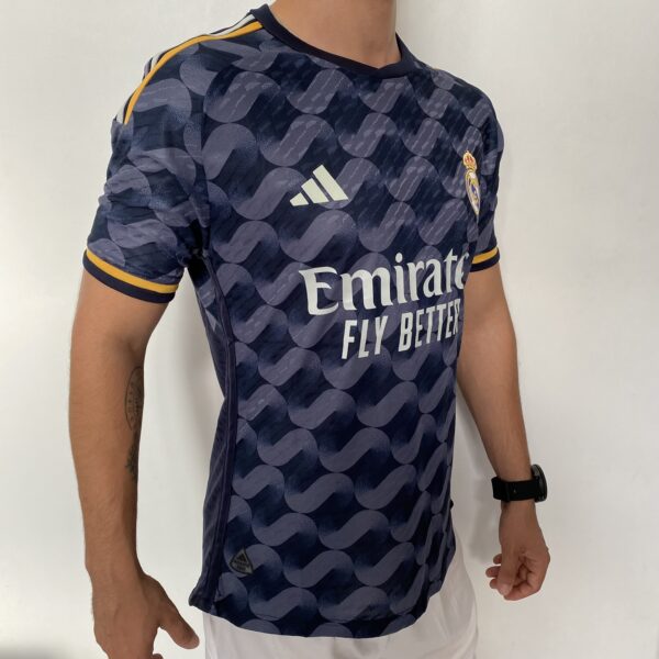 Camisa Real Madrid Away Versão Jogador 2024 Adidas Azul - Imagem 8