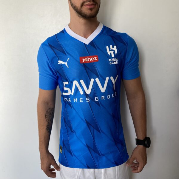 2023-10-11 15.57.04 Camisa Al-Hilal Home 2024 - Neymar 10 - Versão Jogador - Azul Puma - Imagem 2