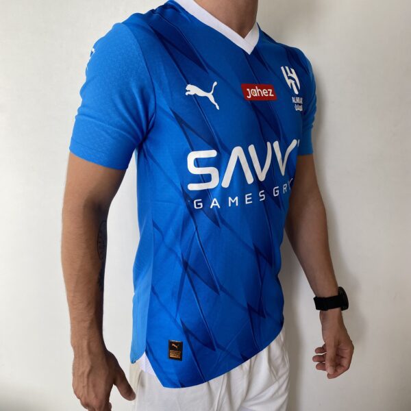 2023-10-11 16.04.36 Camisa Al-Hilal Home 2024 - Neymar 10 - Versão Jogador - Azul Puma - Imagem 15