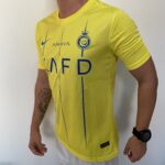 Camisa Al Nassr Home Versão Jogador Cristiano Ronaldo 7 CR7 2024 Nike Amarela - Imagem 12