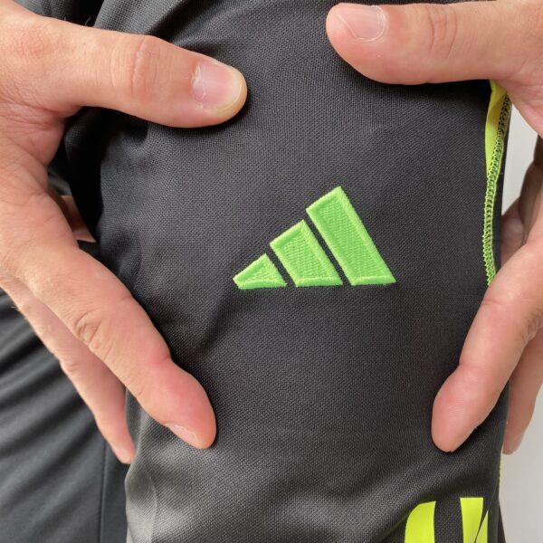 2023-10-17 15.30.17 Meia Calça 3/4 Arsenal Preta 2023-24 Adidas - Imagem 7