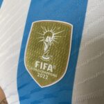 Camisa Seleção Argentina Home - Campeão Mundial - (2) Patch Copa do Mundo Catar - 3 Estrelas - Messi 10 - 2023 Adidas - Versão Jogador - Imagem 7