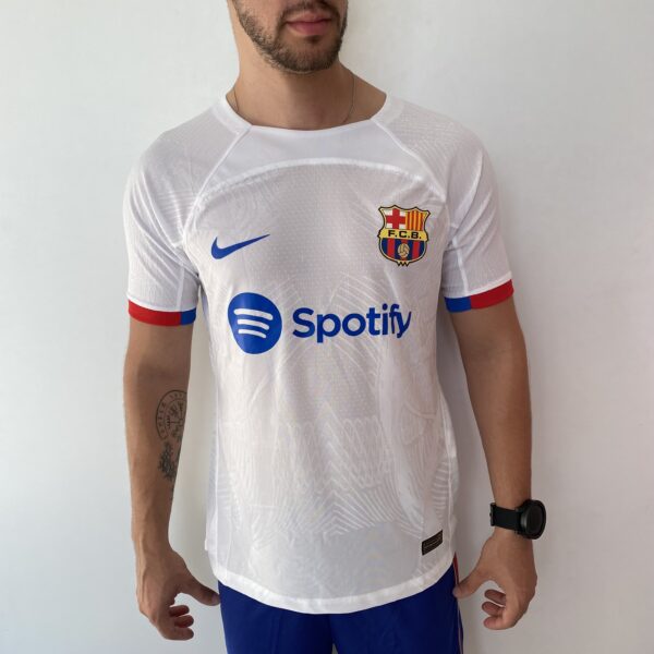 Camisa Barcelona Away Versão Jogador 2024 Branca Nike - Imagem 2