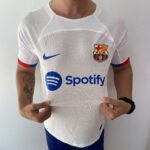 Camisa Barcelona Away Versão Jogador 2024 Branca Nike - Imagem 10