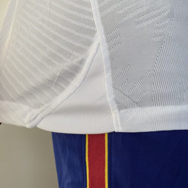 Camisa Barcelona Away Versão Jogador 2024 Branca Nike - Imagem 14