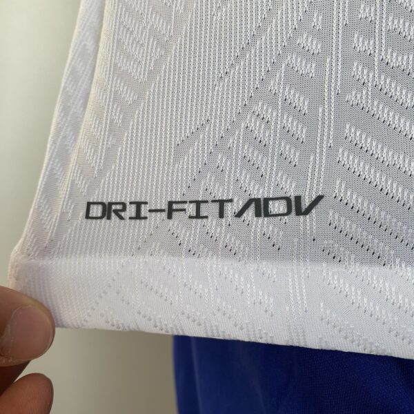 Camisa Barcelona Away Versão Jogador 2024 Branca Nike - Imagem 16