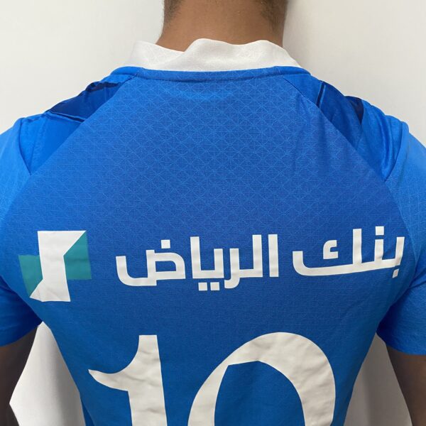 2023-10-20 16.54.41 Camisa Al-Hilal Home 2024 - Neymar 10 - Versão Jogador - Azul Puma - Imagem 25
