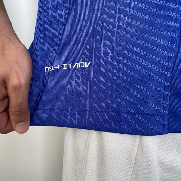 Camisa Chelsea Home Versão Jogador 2024 Nike Azul - Imagem 19