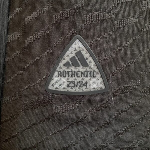 Camisa Roma Third Versão Jogador 2024 Preta Adidas - Imagem 17