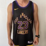 Camiseta Regata NBA Los Angeles Lakers LeBron James 23 City Edition Preta 2024 Nike