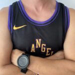 Camiseta Regata NBA Los Angeles Lakers LeBron James 23 City Edition Preta 2024 Nike - Imagem 7