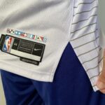 Camiseta Regata NBA Los Angeles Clippers Harden 01 Association Edition 2024 Branca Nike - Imagem 13