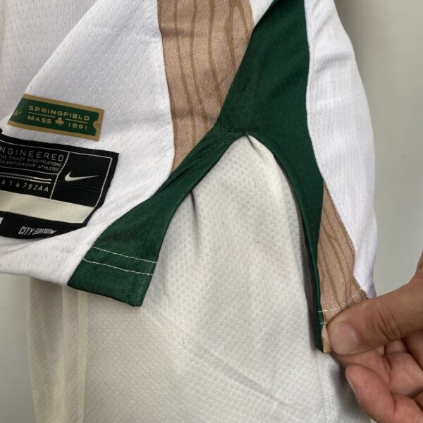 Camiseta Regata Basquete NBA Swingman Boston Celtics 0 Jayson Tatum City Edition Branca - Springfield - 2024 Nike - Imagem 13