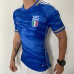 Camisa Seleção Itália Home Versão Jogador 2023/2024 Azul Adidas - Imagem 11