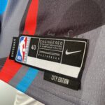 Camiseta Regata Basquete NBA Brooklyn Nets Mikal Bridges 1 City Edition Swingman 2024 Nike - Imagem 12